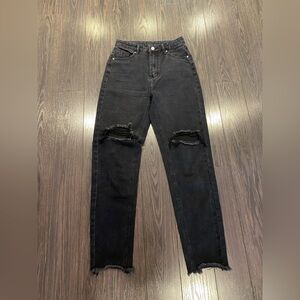 4 for 20❣️ Black Distressed Women's Jeans SHEIN size small